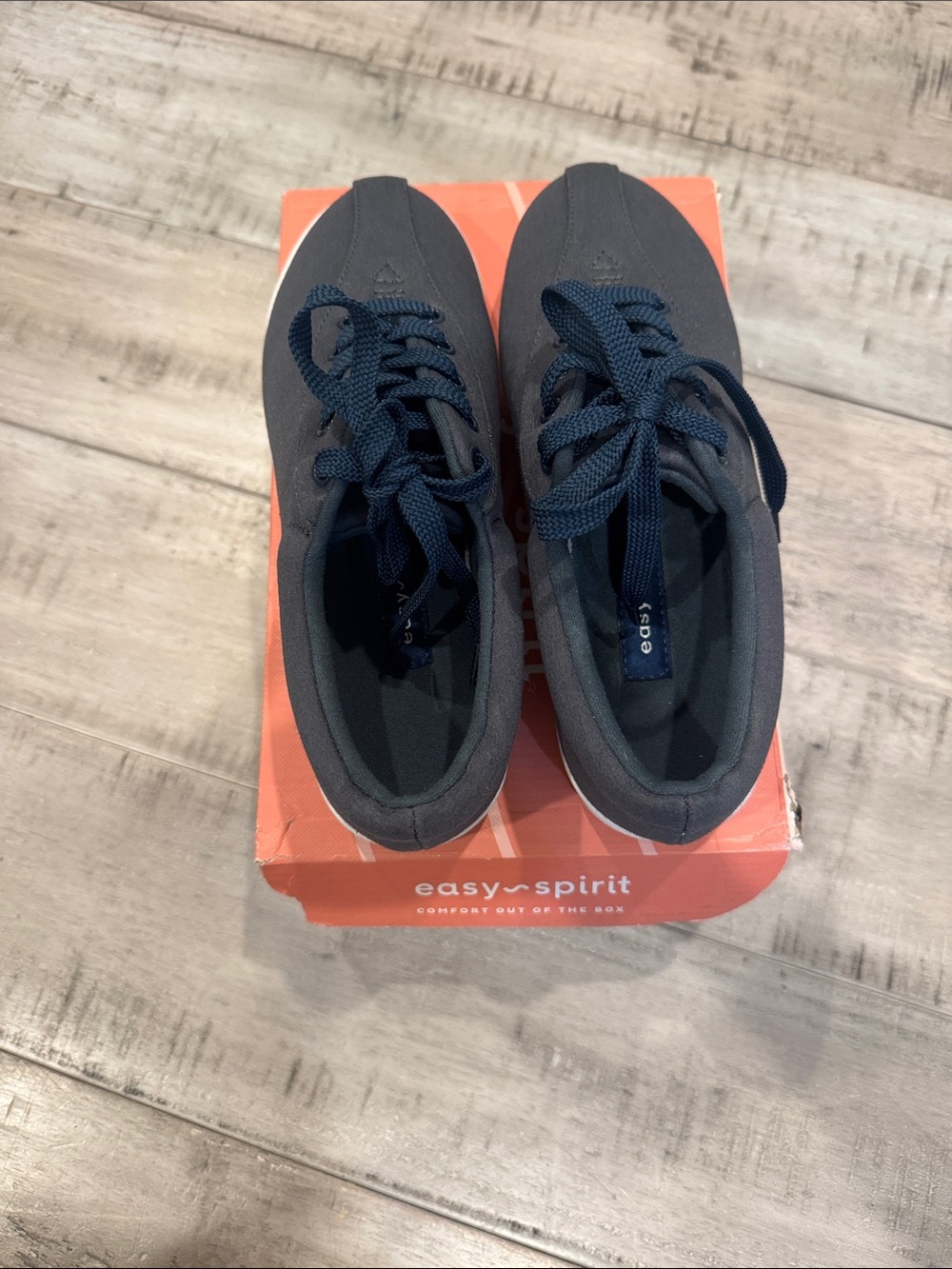 Easy Spirit Women's Navy Lace-Up Sneakers